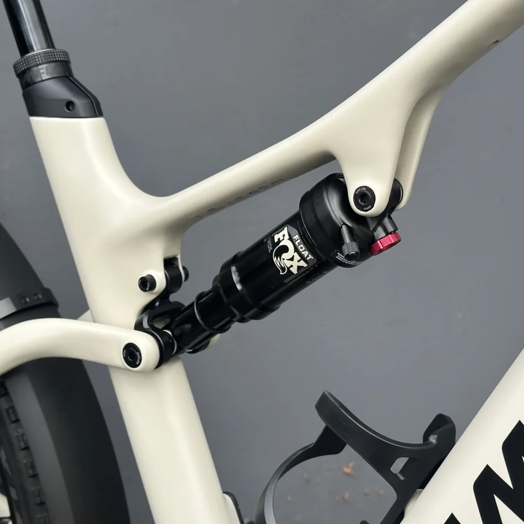 AMflow TL carbon suspension fox et cadre carbone